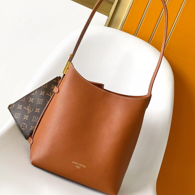 LV 25S LOW KEY HOBO BAG 28 CM IN BURNT ORANGE CALFSKIN