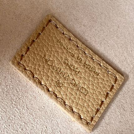 LV 25S LOW KEY HOBO BAG 28 CM IN BEIGE CALFSKIN