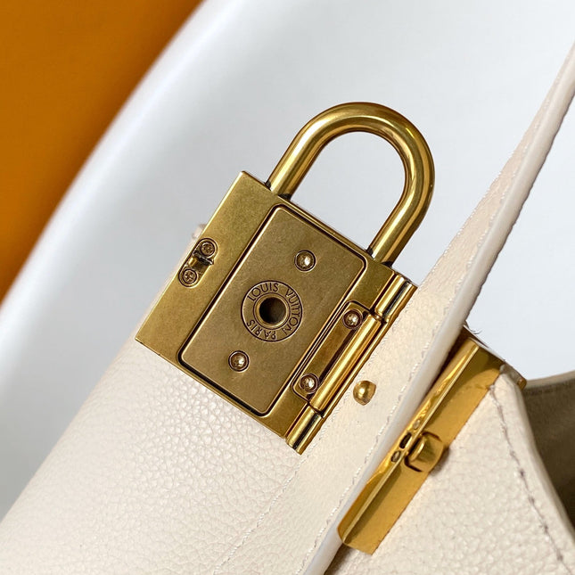 LV 25S LOW KEY HOBO BAG 35 CM IN CREAM WHITE CALFSKIN