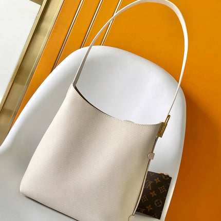 LV 25S LOW KEY HOBO BAG 28 CM IN CREAM WHITE CALFSKIN