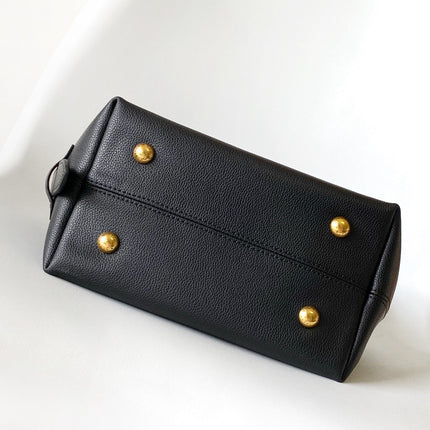 LV 25S LOW KEY HOBO BAG 28 CM IN BLACK CALFSKIN