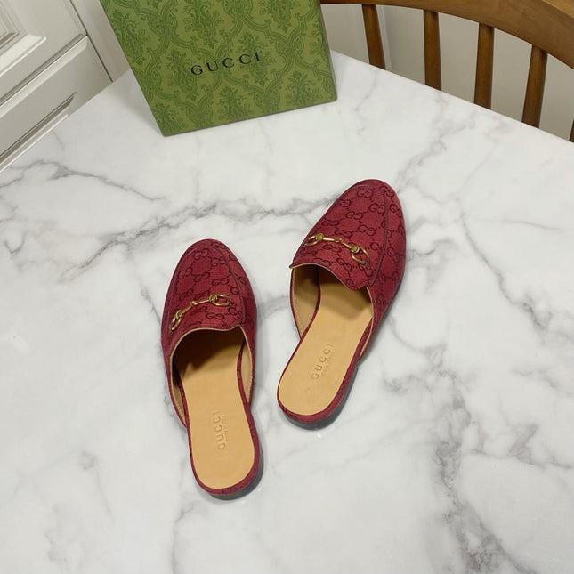 GG MULES IN RED FABRIC GOLD HARD WARE