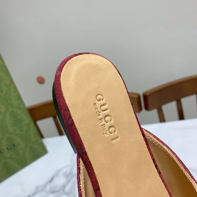 GG MULES IN RED FABRIC GOLD HARD WARE