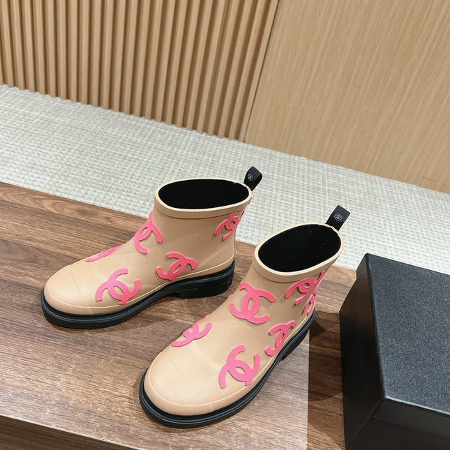 CC RAIN BOOTS BEIGE CREAM TPU WITH PINK LOGO