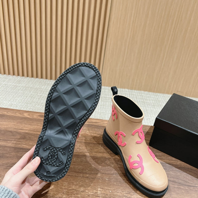 CC RAIN BOOTS BEIGE CREAM TPU WITH PINK LOGO