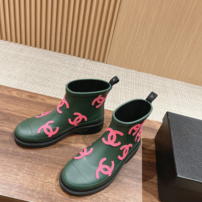 CC RAIN BOOTS GREEN FOREST TPU WITH PINK LOGO