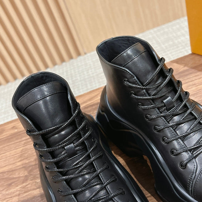 LV WOMEN CHELSEA BOOT IN BLACK MONOGRAM CALFSKIN