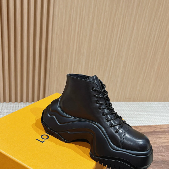 LV WOMEN CHELSEA BOOT IN BLACK MONOGRAM CALFSKIN