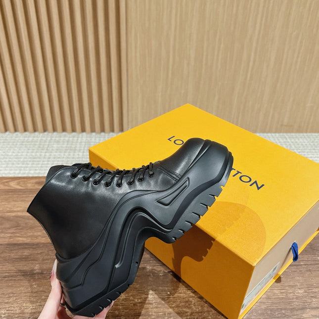 LV WOMEN CHELSEA BOOT IN BLACK MONOGRAM CALFSKIN