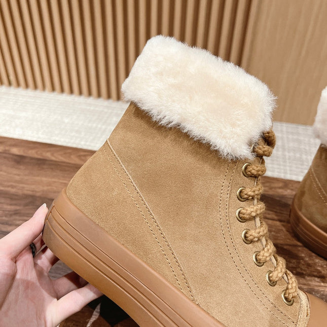 ANKLE BOOTS IN PEANUT BROWN SUEDE AND CALFSKIN