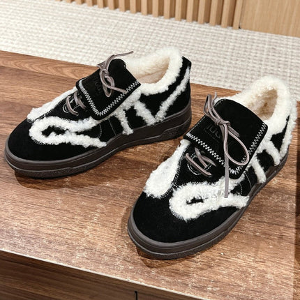 PLATFORM SNEAKER IN BLACK SUEDE AND FLEECE LINING