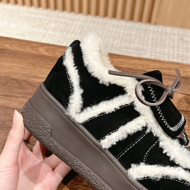 PLATFORM SNEAKER IN BLACK SUEDE AND FLEECE LINING