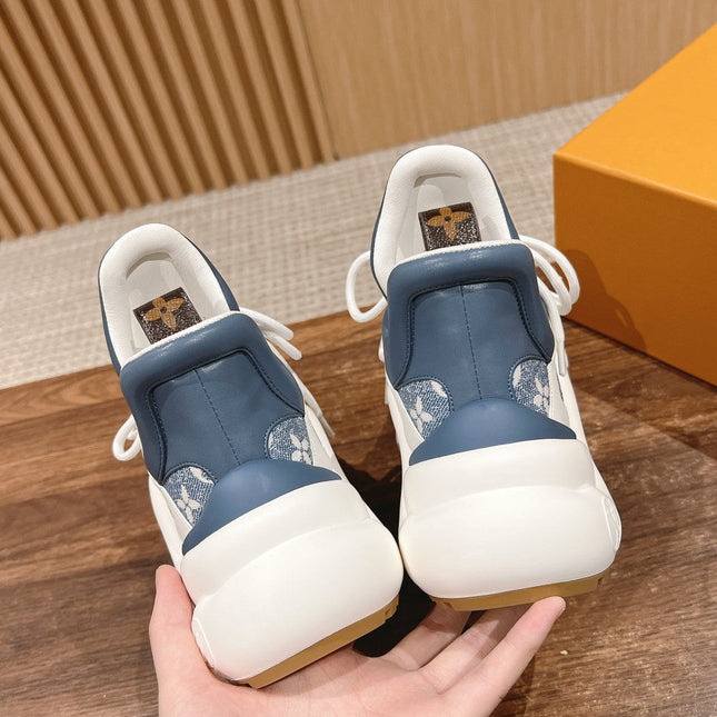 LV ARCHLIGHT SNEAKER IN WHITE MIX AEGEAN BLUE CALFSKIN AND MONOGRAM DENIM