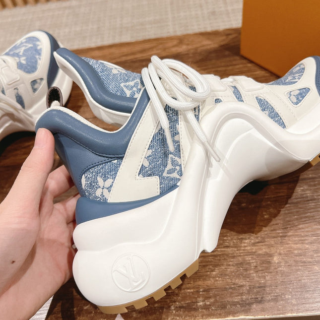 LV ARCHLIGHT SNEAKER IN WHITE MIX AEGEAN BLUE CALFSKIN AND MONOGRAM DENIM