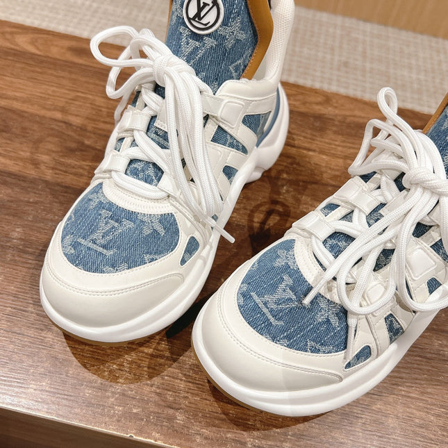 LV ARCHLIGHT SNEAKER IN WHITE CALFSKIN AND LIGHT BLUE MONOGRAM DENIM
