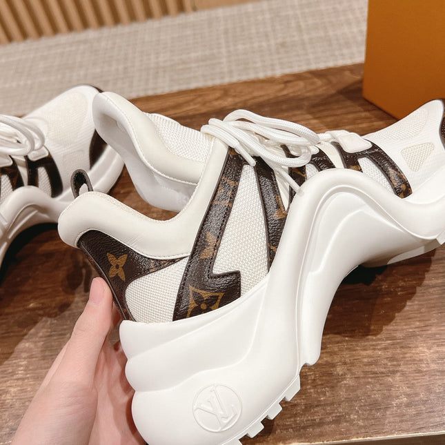 LV ARCHLIGHT SNEAKER IN WHITE CANVAS AND CHOCOLATE BROWN MONOGRAM CALFSKIN