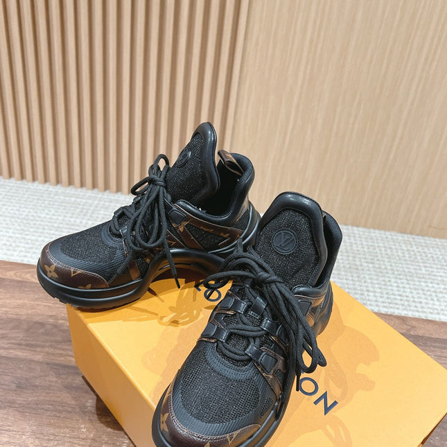 LV ARCHLIGHT SNEAKER IN BLACK CANVAS AND CHOCOLATE BROWN MONOGRAM CALFSKIN