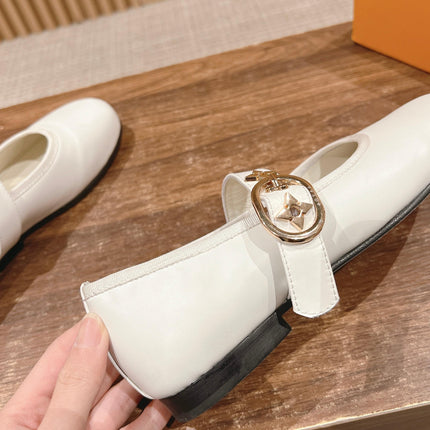 MARY JANE FLAT IN WHITE CALFSKIN
