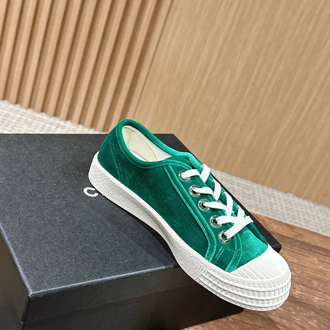 CONVERSE SNEAKER IN TEAL GREEN VELVET