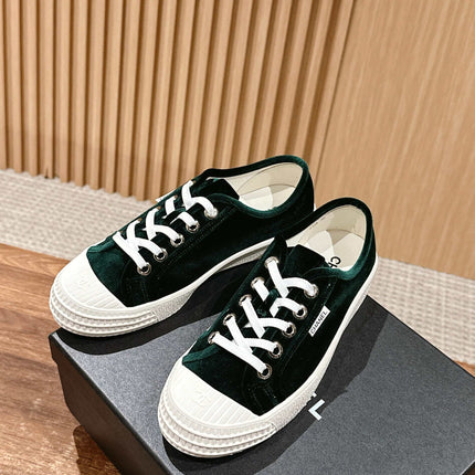 CONVERSE SNEAKER IN DARK GREEN VELVET