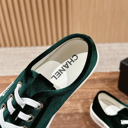 CONVERSE SNEAKER IN DARK GREEN VELVET