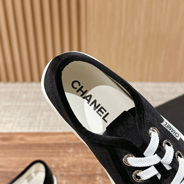 CONVERSE SNEAKER IN BLACK VELVET