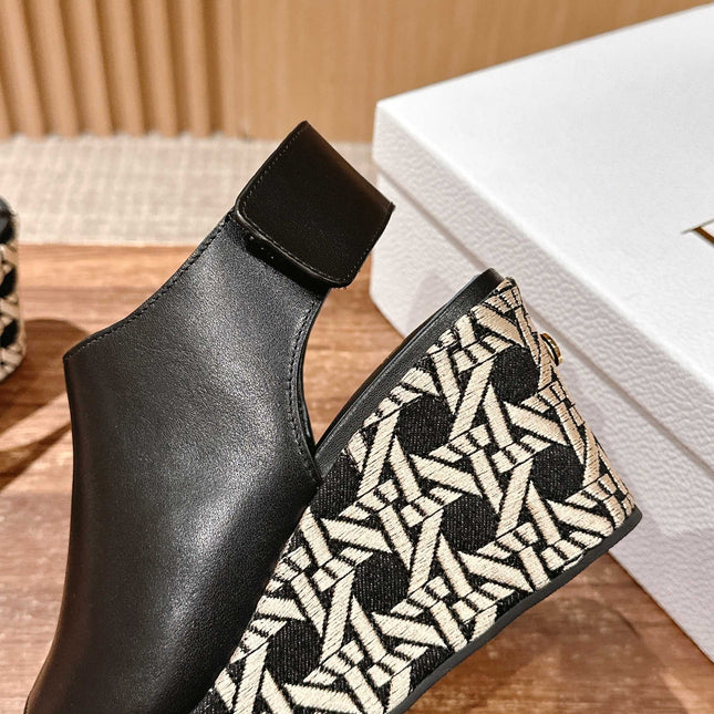 ATTITUDE WEDGE HIGH SLINGBACK 90MM IN BLACK CALFSKIN CANVAS SOLE