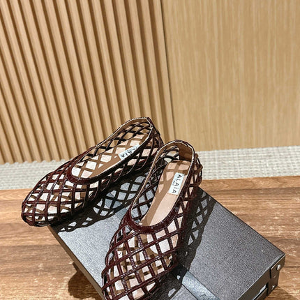 ALAIA MESH BALLET FLATS 25S IN DARK RED LAMBSKIN