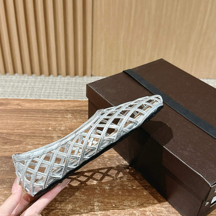 ALAIA MESH BALLET FLATS 25S IN SILVER LAMBSKIN
