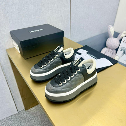 PLATFORM SHOES IN BLACK LAMBSKIN