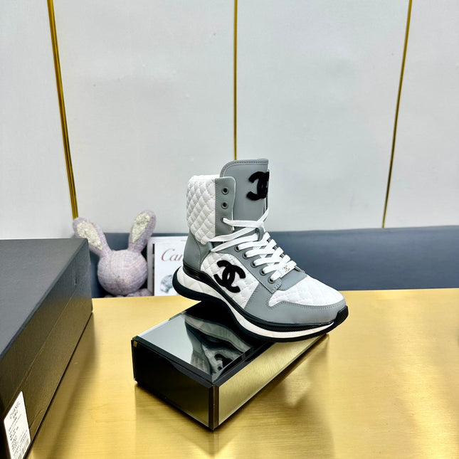 ATHLETIC SHOES IN WHITE MIX ASH GRAY CALFSKIN