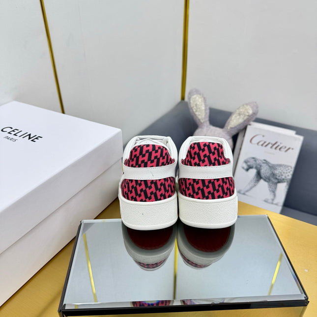 FREE SNEAKER IN WHITE CALFSKIN AND "H EN BIAIS" RED CANVAS.