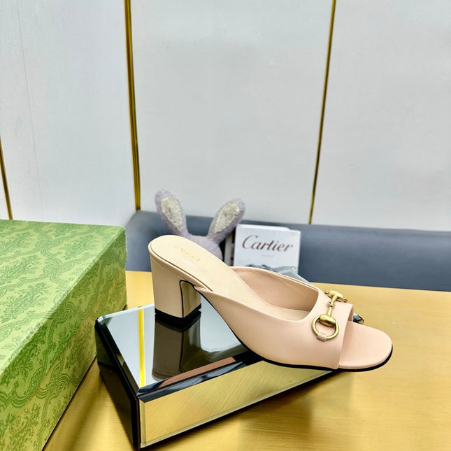 GG HIGH HEELS 55 IN LIGHT BEIGE CALFSKIN WITH GOLD HARDWARE