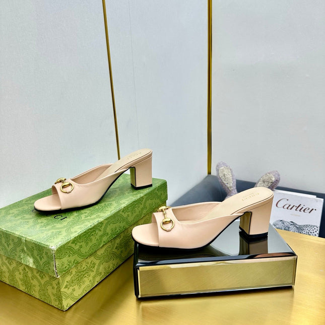 GG HIGH HEELS 55 IN LIGHT BEIGE CALFSKIN WITH GOLD HARDWARE