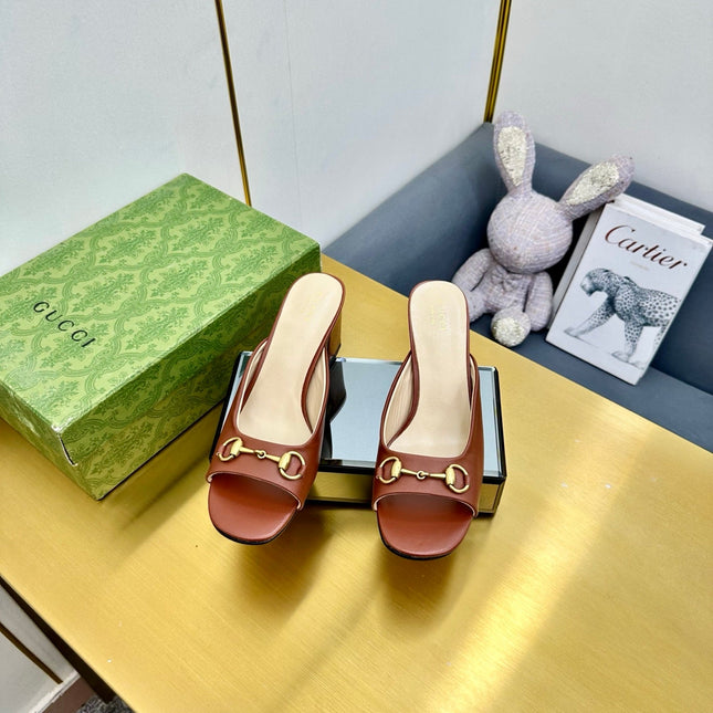 GG HIGH HEELS 55 IN BROWN CALFSKIN WITH GOLD HARDWARE