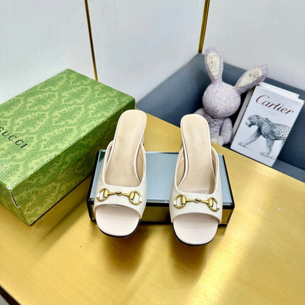 GG HIGH HEELS 55 IN CREAM WHITE CALFSKIN WITH GOLD HARDWARE