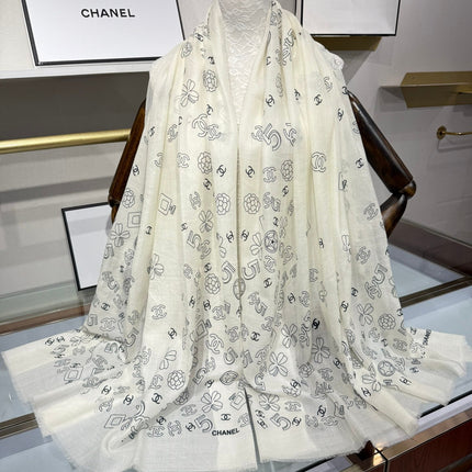 CHANEL 25S SCARF 200 IN CASHMERE 706596
