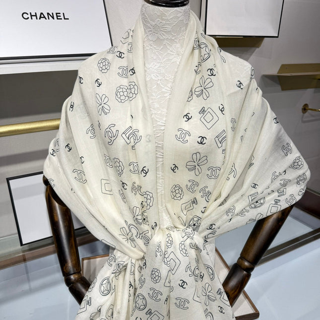 CHANEL 25S SCARF 200 IN CASHMERE 706596