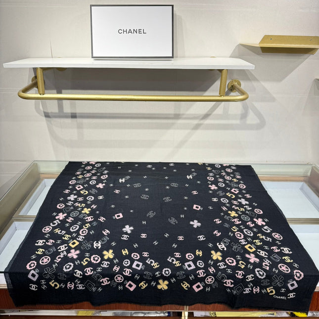 CHANEL 25S SCARF 200 IN CASHMERE 706597