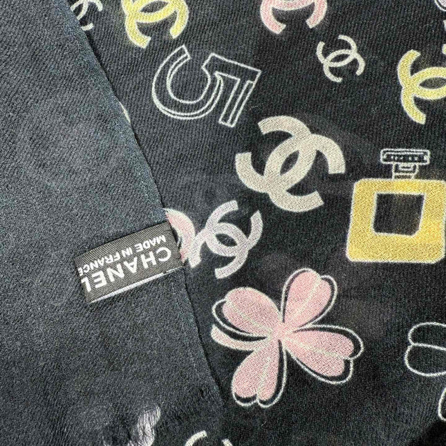 CHANEL 25S SCARF 200 IN CASHMERE 706597