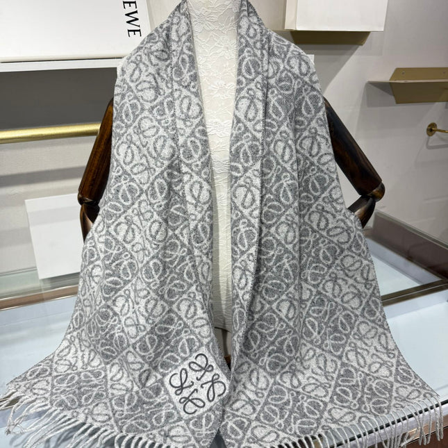 LOEWE 25S SCARF 180 IN CASHMERE WOOL 706574
