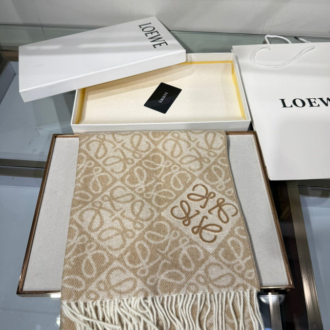 LOEWE 25S SCARF 180 IN CASHMERE WOOL 706575