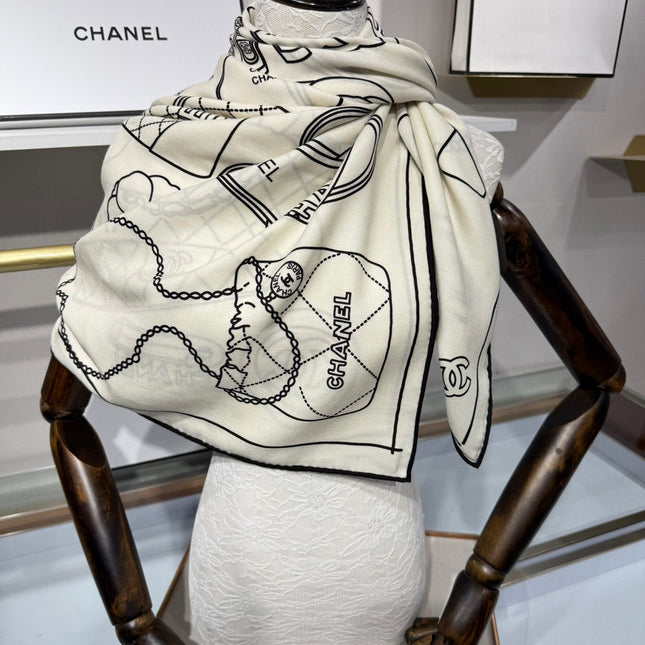 CHANEL 25S SCARF 140 IN SILK 732180
