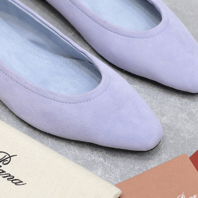 CLASSIC BALLET SHOES IN PASTEL PURPLE SUEDE