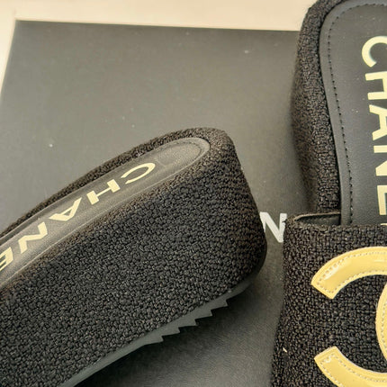 CLASSIC SLIPPERS THICK SOLE IN BLACK TWEED
