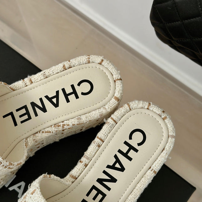 CLASSIC SLIPPERS THICK SOLE IN WHITE MIX BROWN TWEED