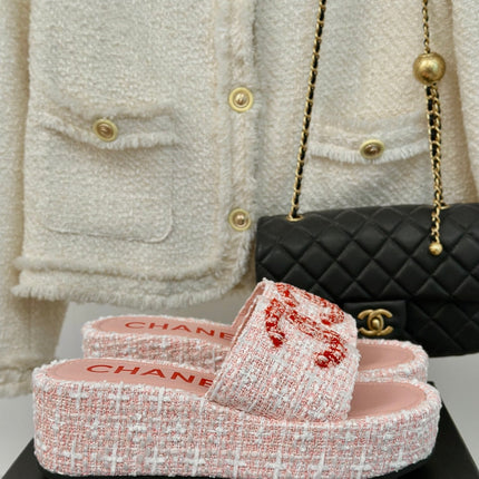 CLASSIC SLIPPERS THICK SOLE IN LIGHT PINK TWEED