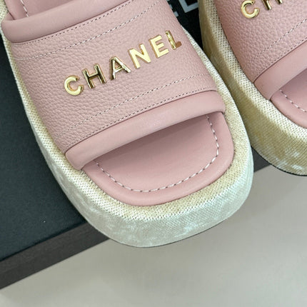 PLATFORM SLIPPERS IN BABY PINK LAMBSKIN
