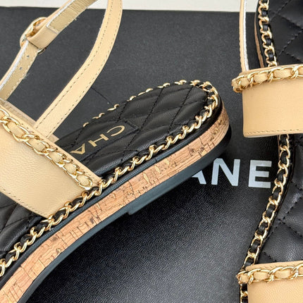 FLAT CHAIN HEART SANDAL IN BISQUE BEIGE LAMBSKIN