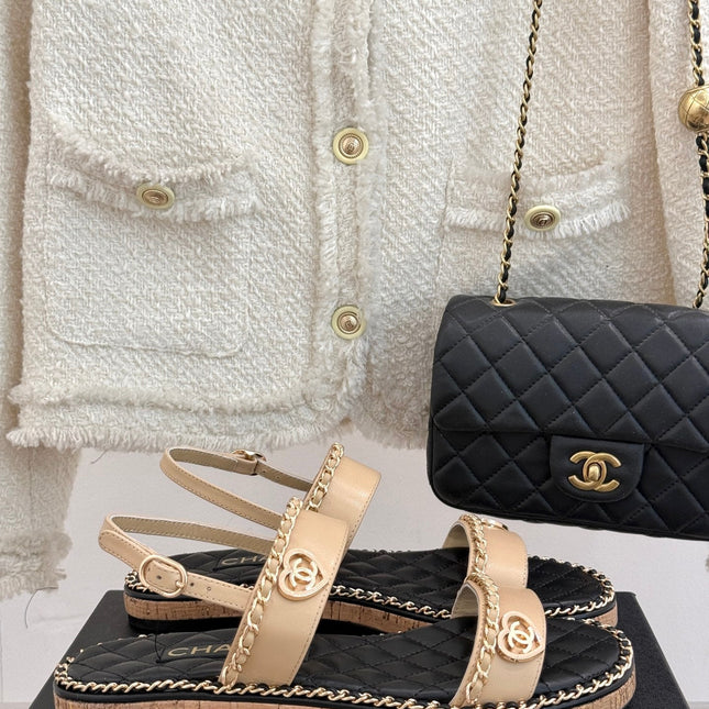 FLAT CHAIN HEART SANDAL IN BISQUE BEIGE LAMBSKIN